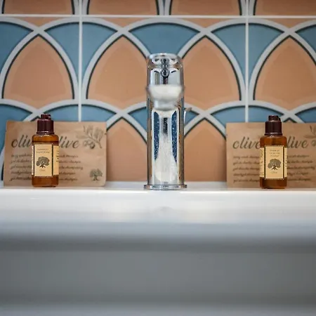 Le Riviera Palace - Vue Sur La - Parking Prive アパート *