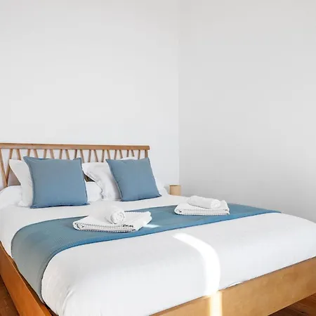 Le Riviera Palace - Vue Sur La - Parking Prive アパート マントン