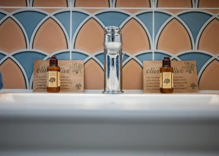 Le Riviera Palace - Vue Sur La - Parking Prive Lägenhet *