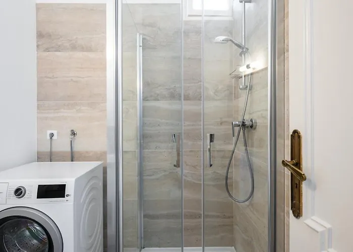 Le Riviera Palace - Vue Sur La - Parking Prive * Menton