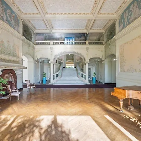 Riviera Palace - Vue Sur La - Parking Prive Μεντόν