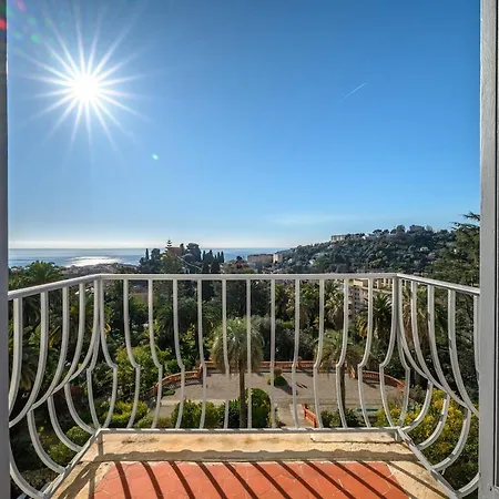 Apartment Le Riviera Palace Calme - Vue Sur La Mer- Parking Menton