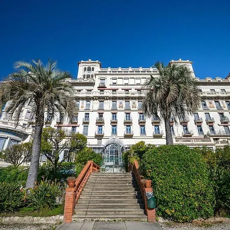Le Riviera Palace Calme - Vue Sur La Mer- Parking Apartamento Menton