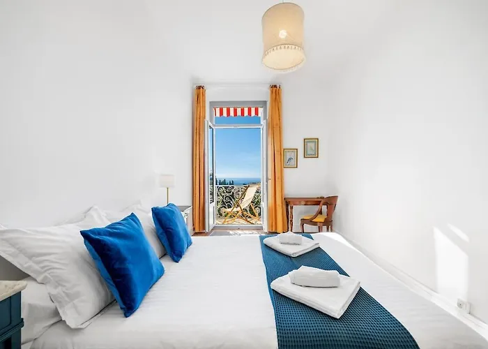 Le Riviera Palace Calme - Vue Sur La Mer- Parking Apartment