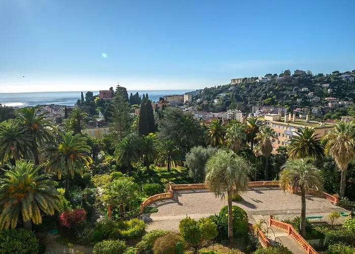 Le Riviera Palace Calme - Vue Sur La Mer- Parking アパート