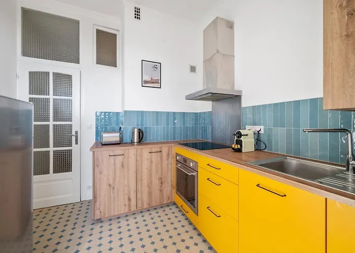 Le Riviera Palace Calme - Vue Sur La Mer- Parking * マントン