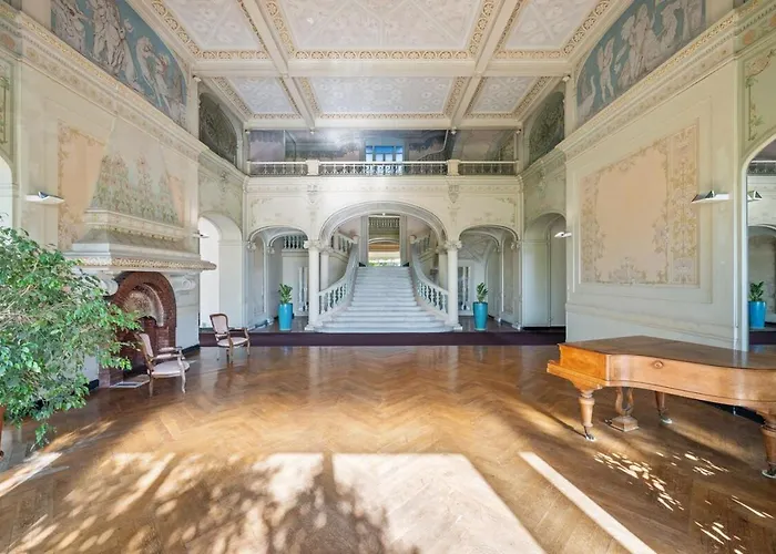 Apartment Le Riviera Palace Calme - Vue Sur La Mer- Parking Menton